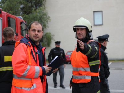 Zdravotnický velitel zásahu s velitelem zásahu
