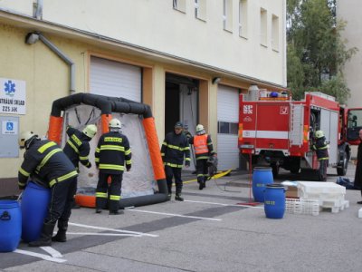 Příprava dekontaminačního prostoru