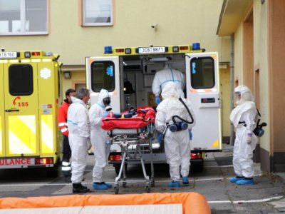 Biohazard tým.