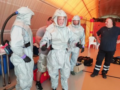 Biohazard tým ZZS JčK se školil v Státním ústavu jaderné, chemické a biologické ochrany 2