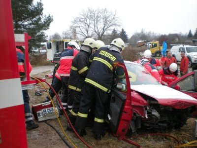 Dopravní nehoda u Litvínovic, 16.12.2009 2
