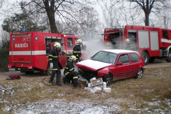 Dopravní nehoda u Litvínovic, 16.12.2009