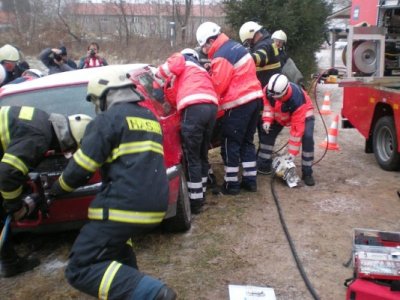 Dopravní nehoda u Litvínovic, 16.12.2009 19