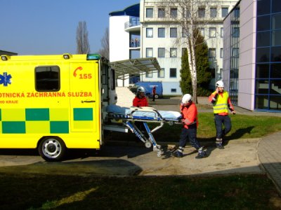 Požár a evakuace osob z objektu E.ON, České Budějovice, 30.3.2011 19