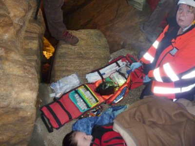 Taktické cvičení Chýnovské jeskyně, 23.4.2012 9