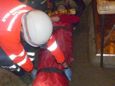 Taktické cvičení Chýnovské jeskyně, 23.4.2012 12