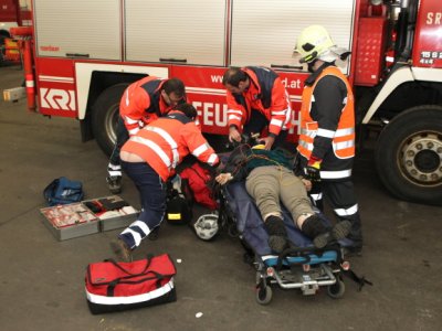Gműnd - společné cvičení záchranných složek Dolního Rakouska a Zdravotnické záchranné služby JčK 10