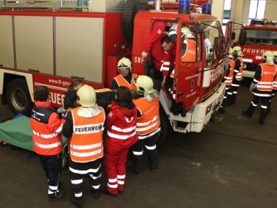 Gműnd - společné cvičení záchranných složek Dolního Rakouska a Zdravotnické záchranné služby JčK 21
