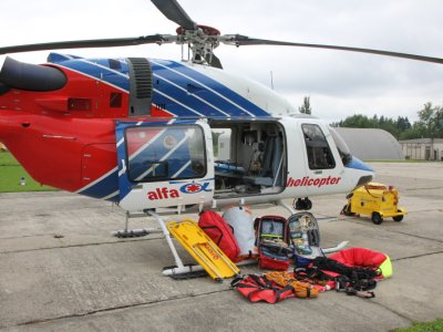 Vybavení vrtulníku LZS JčK 2