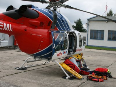 Vybavení vrtulníku LZS JčK 13