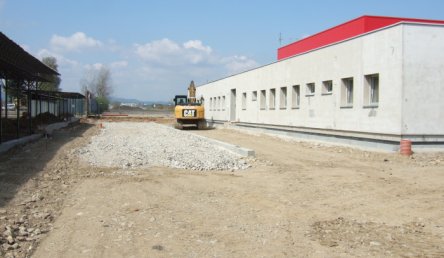 Stavba nové základny na letišti v Plané u ČB - Jižní strana