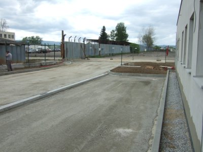 Stavba nové základny na letišti v Plané u ČB - Jižní strana 23