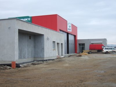 Stavba nové základny na letišti v Plané u ČB - Severní strana 23