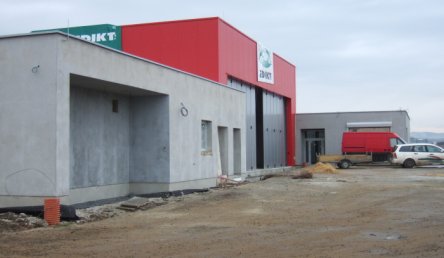 Stavba nové základny na letišti v Plané u ČB - Severní strana