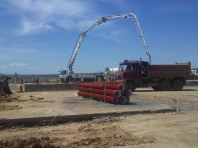 Stavba nové základny na letišti v Plané u ČB - Východní strana 4