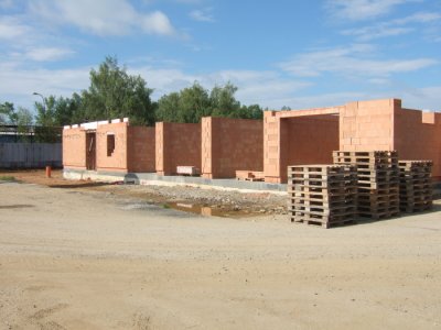Stavba nové základny na letišti v Plané u ČB - Východní strana 6