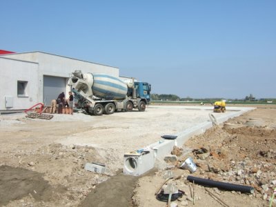 Stavba nové základny na letišti v Plané u ČB - Východní strana 29