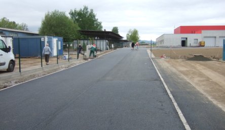 Stavba nové základny na letišti v Plané u ČB - Příjezdová komunikace