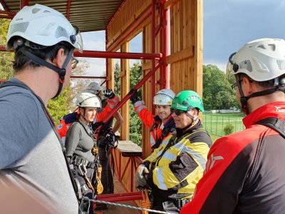 Výcvik lékařů pro speciální činnosti - práce ve výškách a nad volnou hloubkou 10