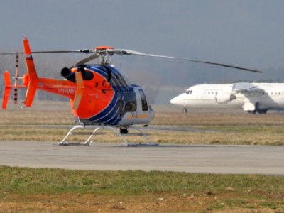 Výcvik LZ a vysazovačů, Bell 427, Letiště České Budějovice, 30.3.2011 11