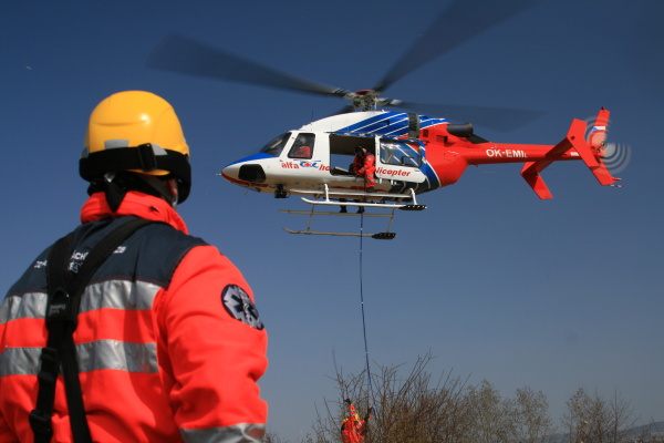 Výcvik LZ a vysazovačů, Bell 427, Letiště České Budějovice, 30.3.2011