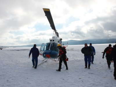 Lipno - nácvik záchrany ze zamrzlé vodní hladiny, 8.3.2013 3