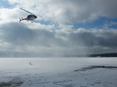Lipno - nácvik záchrany ze zamrzlé vodní hladiny, 8.3.2013 7