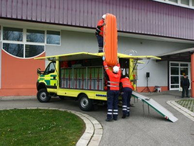 Mobil salon, 13.-15.4. 2012 11