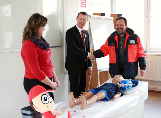 Záchranáři převzali nový resuscitační simulátor, 10.4.2013