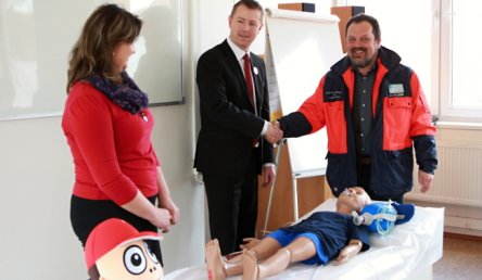 Záchranáři převzali nový resuscitační simulátor, 10.4.2013