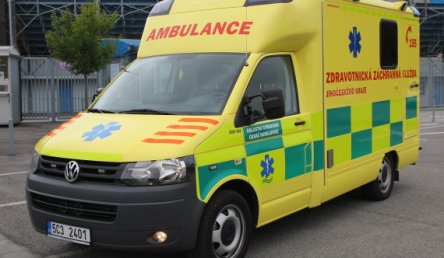 Sanitní vůz VW T5, zdravotnická zástavba ZZS JčK