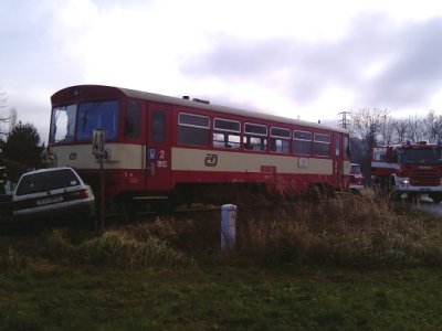 Srážka osobního vozu s motorovým vlakem, Netolice 20.11.2010 6