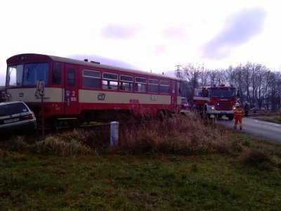 Srážka osobního vozu s motorovým vlakem, Netolice 20.11.2010 7