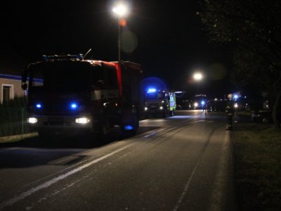Pohled směrem k havarovanému autobusu