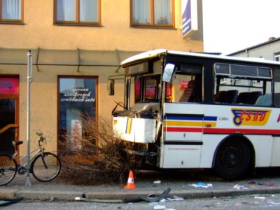 Dopravní nehoda autobusu x trolejbusu, České Budějovice, 1.3.2012 4