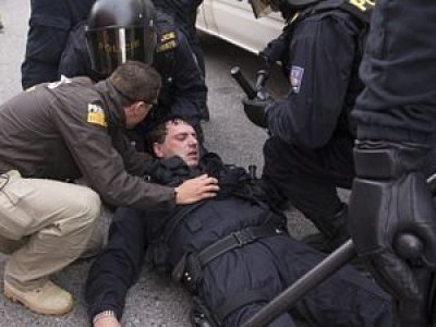 zraněný policista