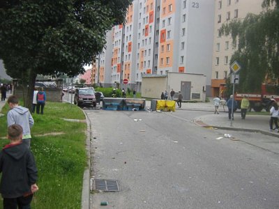 zátarasy v ulici J. Bendy