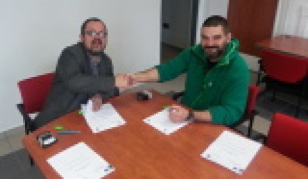 HS Šumava podepsala smlouvu se zdravotnickou záchrannou službou