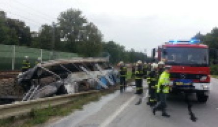 10.9.2014 - Planá nad Lužnicí, nehoda autobusu