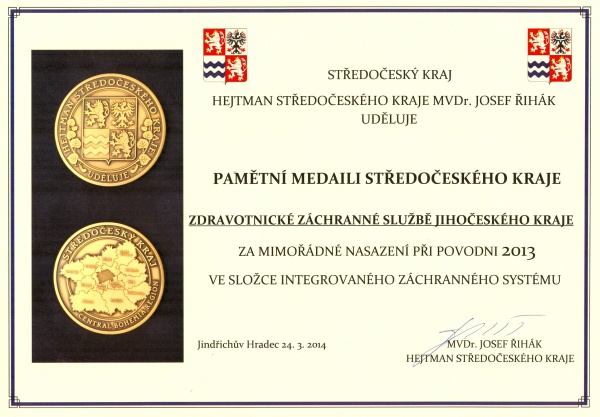 Hejtman středočeského kraje ocenil pomoc ZZS JčK při loňských povodních 